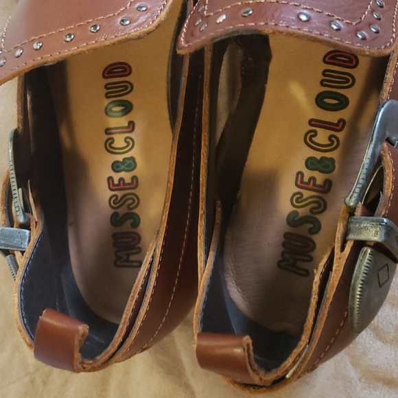 Musse & Cloud buckle Bitsy Shoes - Picture 7 of 7